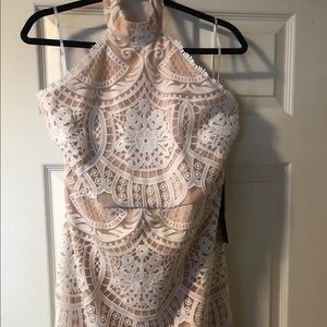 Midi lace dress